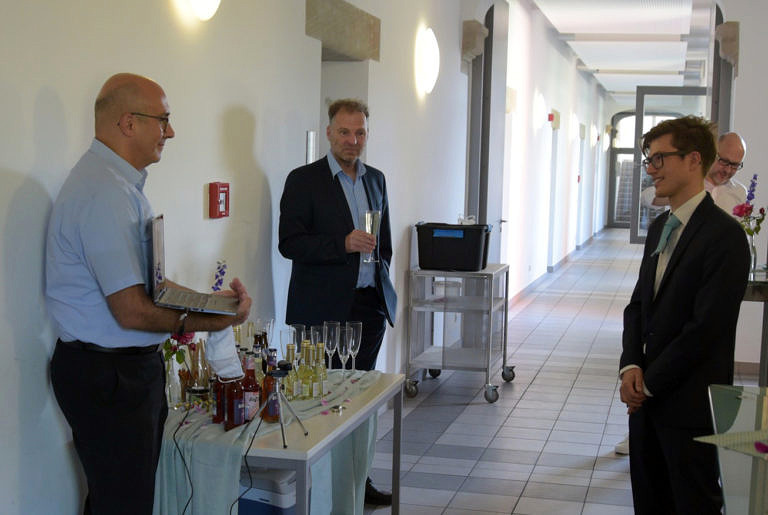 Erste Präsenz-Promotionsprüfung während der Corona-Zeit am KTmfk