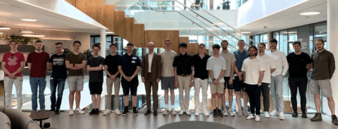 Zum Artikel "Studierende des KTmfk auf einer Exkursion zu Schaeffler in Herzogenaurach"